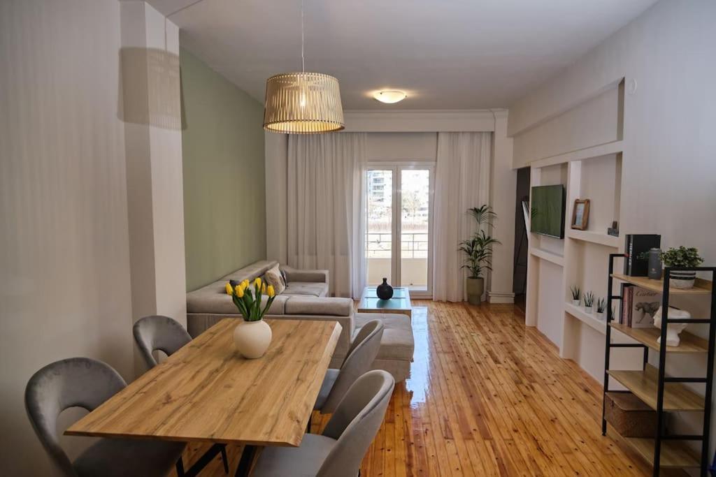 “The Elysian” City Center Apartment Thessaloníki Eksteriør bilde